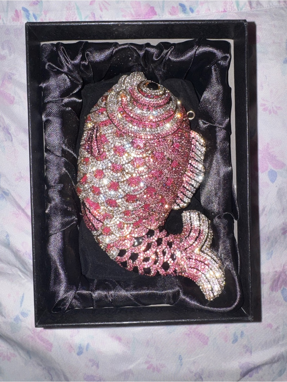 Crystal Fish Decorative Clutch - Pink and Silver